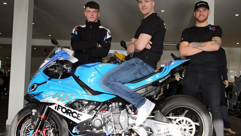 IForce BMW unveil three-rider BSB line-up for 2022, led by Dan Linfoot